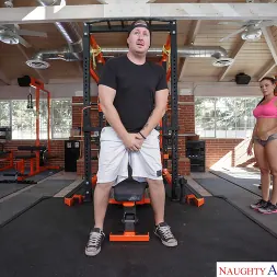 Rachel Starr in 'VR Naughty America' Hotness has arrived at the gym and Rachel Starr loves a good cardio FUCK to make her sweat (Thumbnail 132)